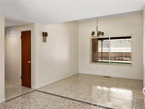 955 S Peregrine Place, Anaheim, CA