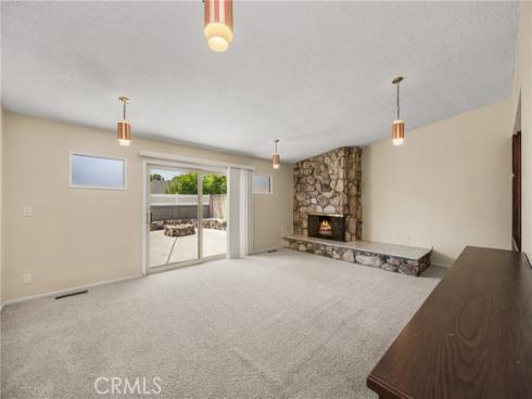 955 S Peregrine Place, Anaheim, CA