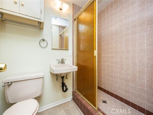 955 S Peregrine Place, Anaheim, CA