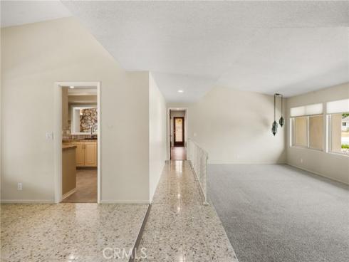 955 S Peregrine Place, Anaheim, CA