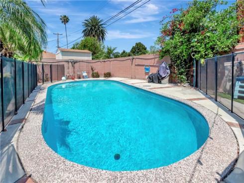 1241 E Eastwood Drive, Anaheim, CA