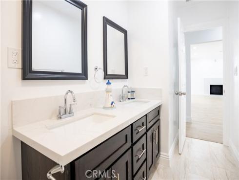 1016 N Wanda Drive, Anaheim, CA