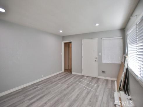 525 W Hampshire Avenue, Anaheim, CA