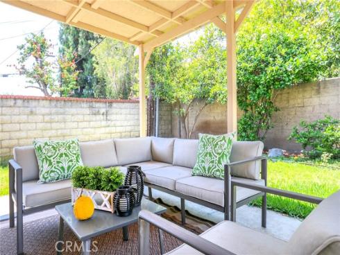 1011 N Whittier , Anaheim, CA