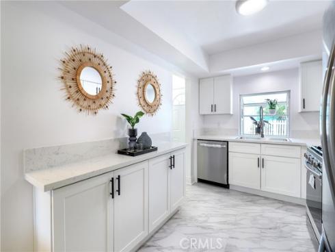 1011 N Whittier , Anaheim, CA