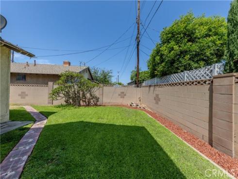 1727 E Romneya Drive, Anaheim, CA