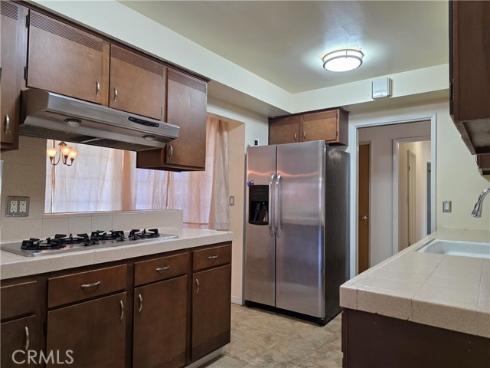 900 S Calico Circle, Anaheim, CA