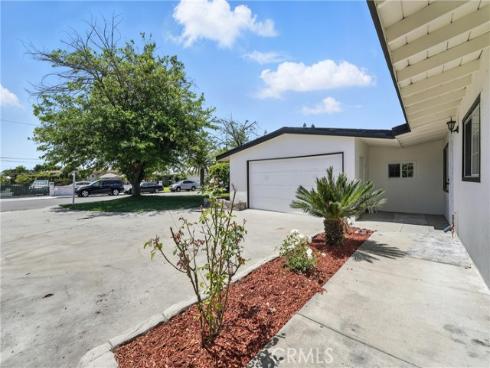 910 S Kenmore Street, Anaheim, CA