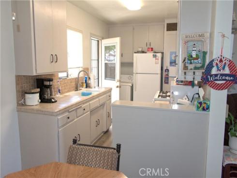 1522 E Broadway , Anaheim, CA