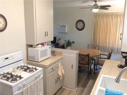 1522 E Broadway , Anaheim, CA