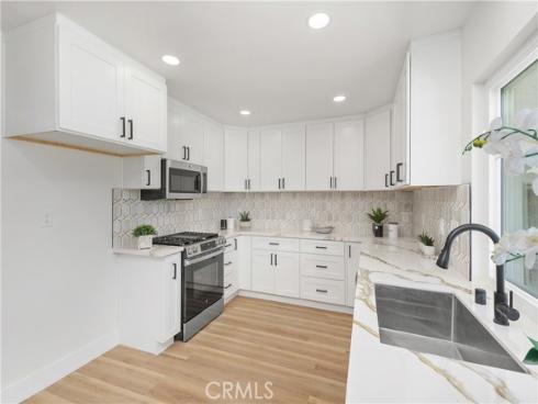 2418 E Standish Avenue, Anaheim, CA