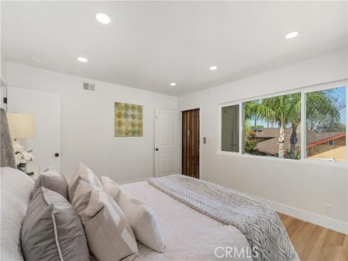 2418 E Standish Avenue, Anaheim, CA