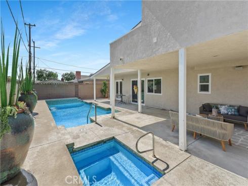 2418 E Standish Avenue, Anaheim, CA