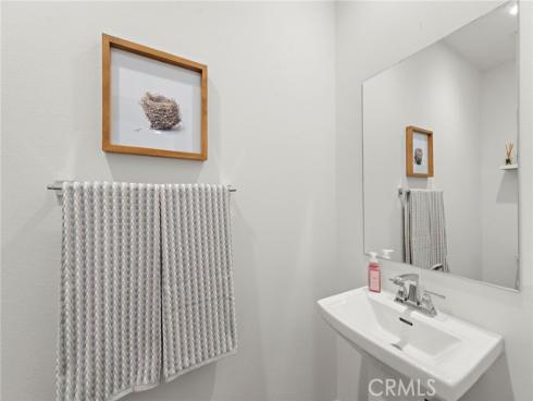 527 S Motif Street, Anaheim, CA