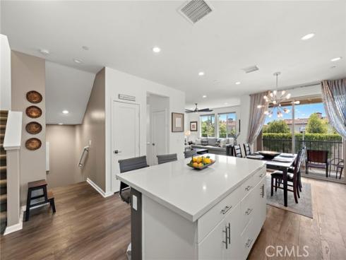 527 S Motif Street, Anaheim, CA