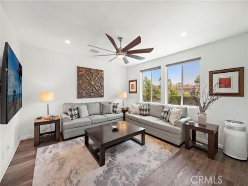 527 S Motif Street, Anaheim, CA