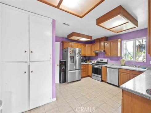 1002 N Iroquois Avenue, Anaheim, CA