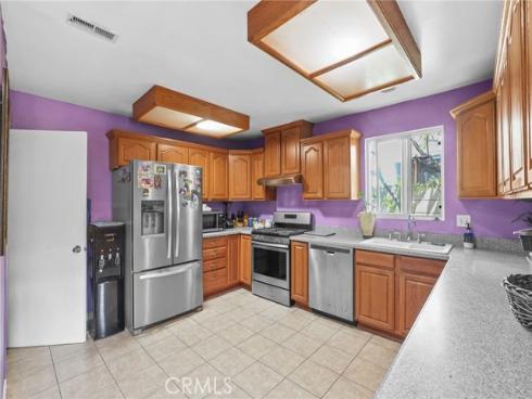 1002 N Iroquois Avenue, Anaheim, CA