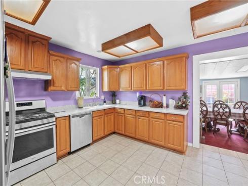 1002 N Iroquois Avenue, Anaheim, CA