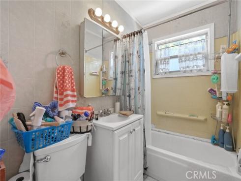 1002 N Iroquois Avenue, Anaheim, CA