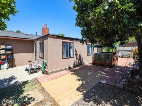 1002 N Iroquois Avenue, Anaheim, CA