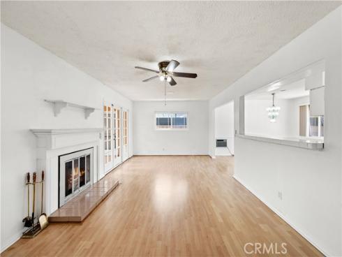 3137 W Olinda Ln , Anaheim, CA