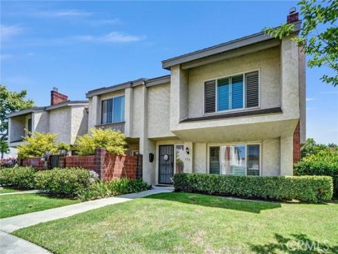 926 W Lamark Lane, Anaheim, CA