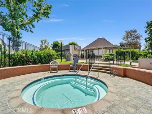 926 W Lamark Lane, Anaheim, CA