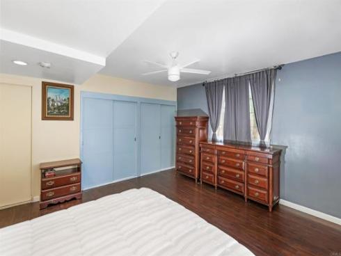 2045 W Clover Avenue, Anaheim, CA