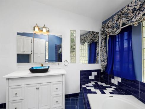 2045 W Clover Avenue, Anaheim, CA