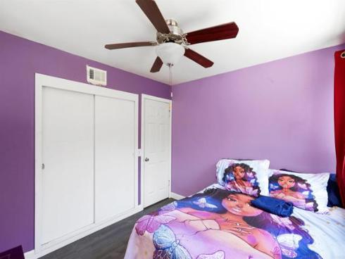 2045 W Clover Avenue, Anaheim, CA