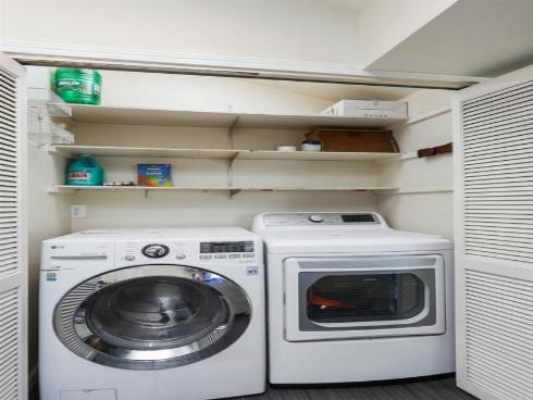 2045 W Clover Avenue, Anaheim, CA