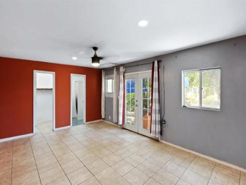 2045 W Clover Avenue, Anaheim, CA