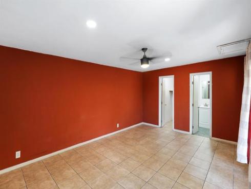 2045 W Clover Avenue, Anaheim, CA