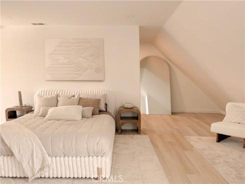 2912 E Hempstead Road, Anaheim, CA