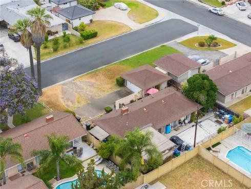 9692 Random Drive, Anaheim, CA