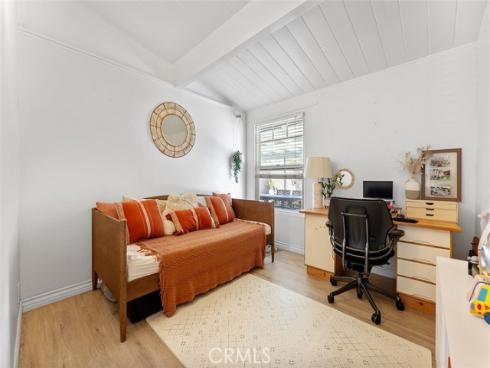 725 N Vine Street, Anaheim, CA