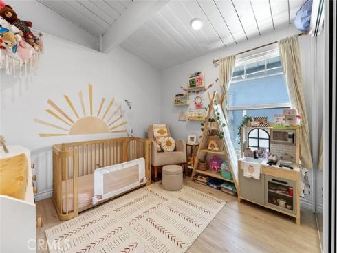 725 N Vine Street, Anaheim, CA