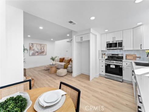 1262 E La Palma A Avenue, Anaheim, CA