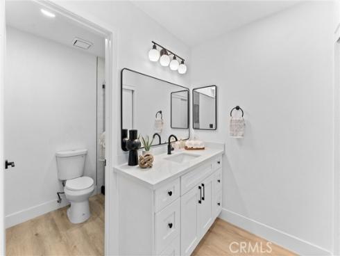 1262 E La Palma A Avenue, Anaheim, CA