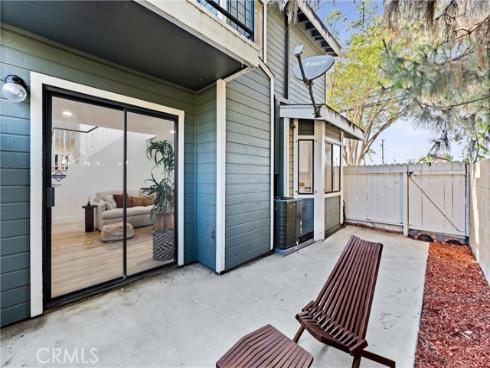 1262 E La Palma A Avenue, Anaheim, CA