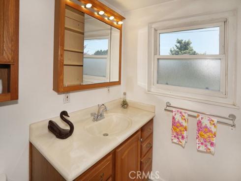 2816 E South St., Anaheim, CA