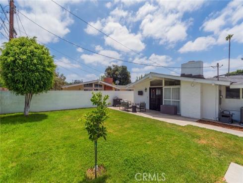 1925 W Beacon   Avenue, Anaheim, CA