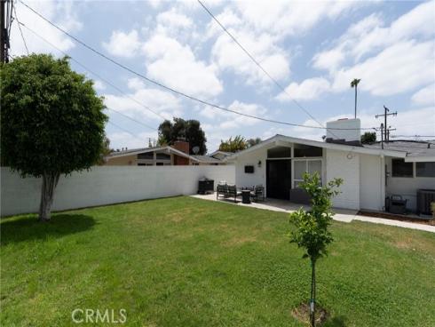 1925 W Beacon   Avenue, Anaheim, CA