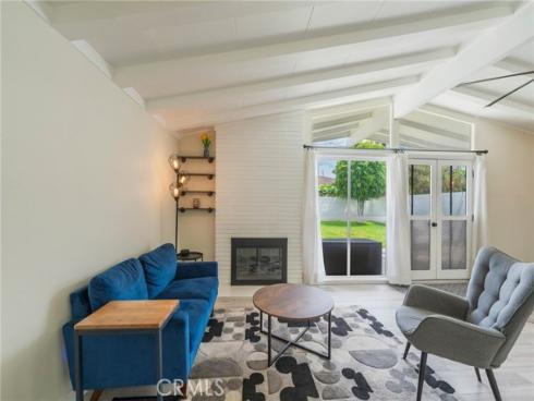 1925 W Beacon   Avenue, Anaheim, CA