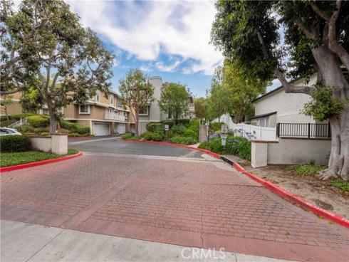 160 S Seneca CI30 Circle, Anaheim, CA