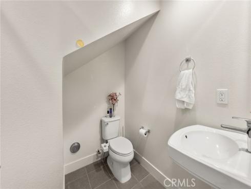 921 E Mason 28 Lane, Anaheim, CA