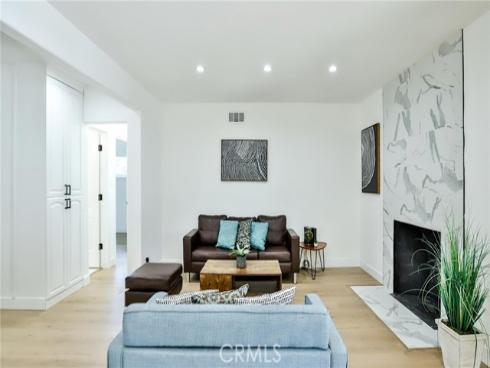 1725 W Beacon   Avenue, Anaheim, CA