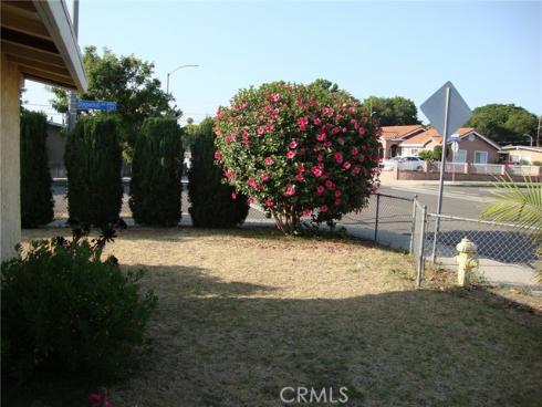 2100 W Dogwood Avenue, Anaheim, CA