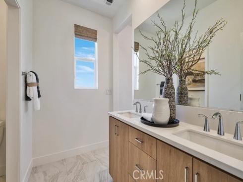 1872 S Union 26 Street, Anaheim, CA